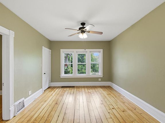 5th image of 2657 N Weil STREET