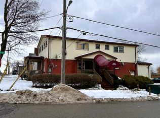 1049 Oxford St E #G, London, ON