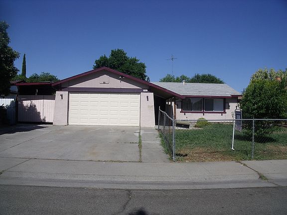 3rd image of 7828 Charmette Way