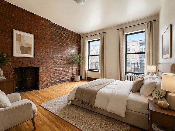 3rd image of 28 W 125th St #2LA