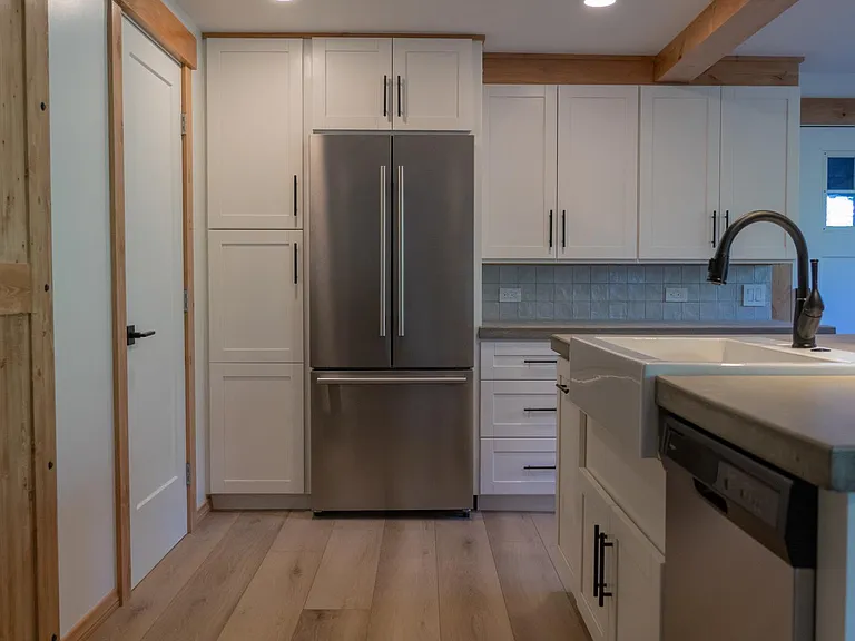 274 Beaver St — Photo 11