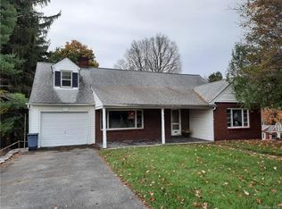 617 Stage Rd, Monroe, NY 10950