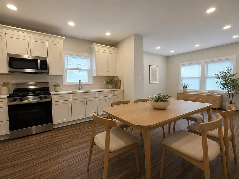 135 Mountain Ave #1 — Photo 2