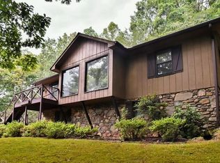 161 Mill Rd, Asheville, NC 28805