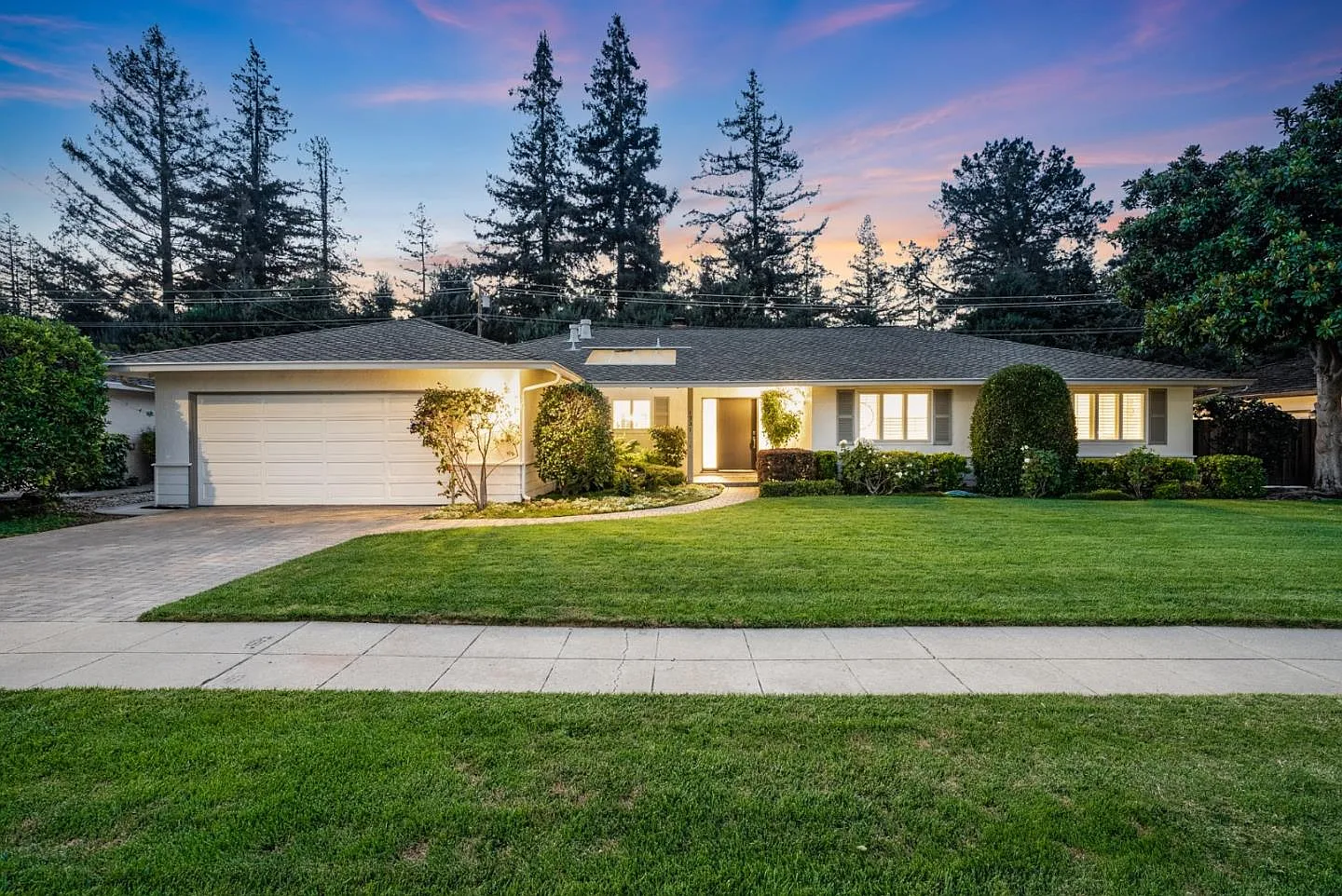 1331 Cordelia Ave photo 1
