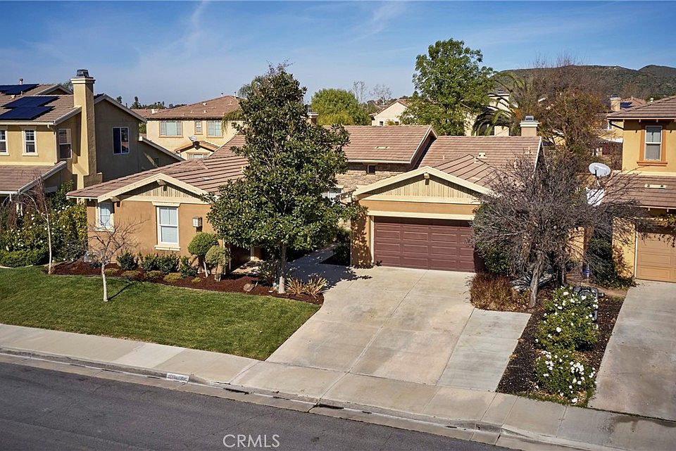 1st image of 32118 Clear Springs Dr