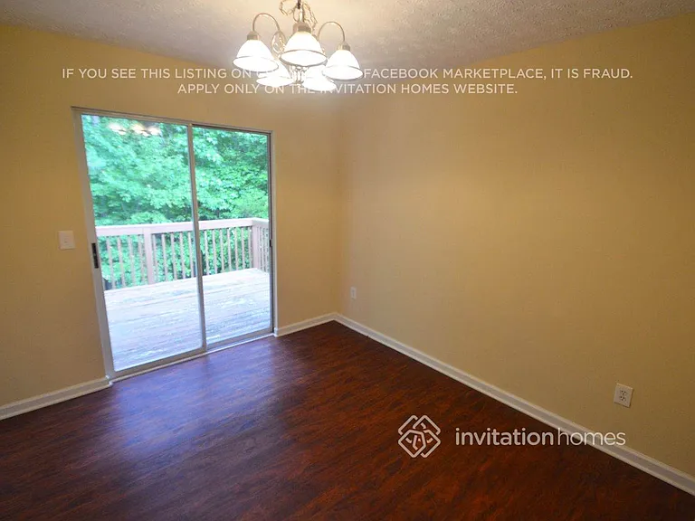 2805 Wildflower Ln — Photo 6
