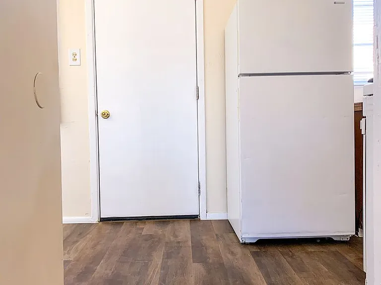 One-Bedroom Apartments in Prime ABQ Location — Photo 7