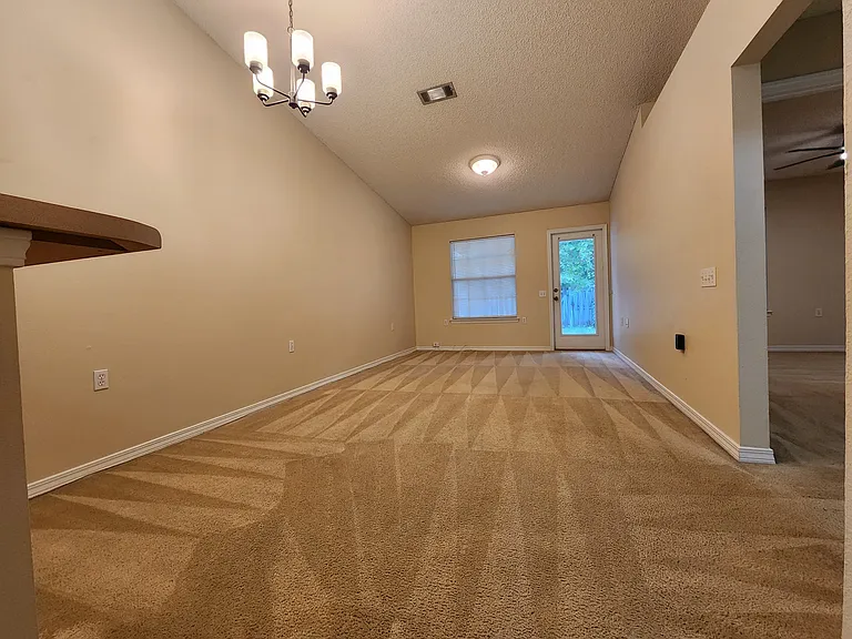 9580 Cobblebrook Dr — Photo 14