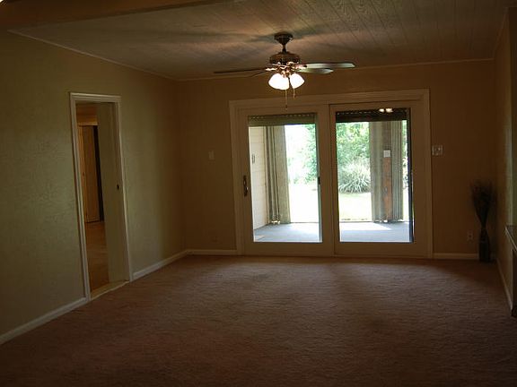 4th image of 1302 Casa Verde Dr
