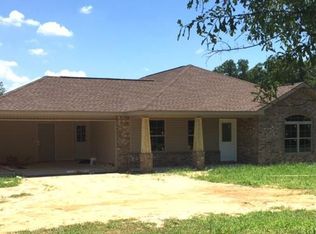 21538 Coleman Cemetery Rd, Moss Point, MS 39563