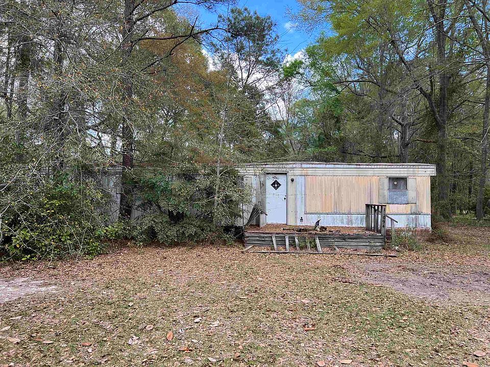 1st image of 11094 Old Pee Dee Rd.