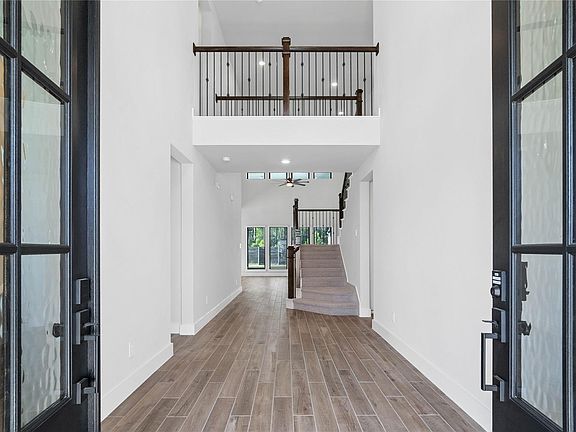 7th image of this home