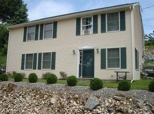 48 Fenwood Rd, Worcester, MA 01604