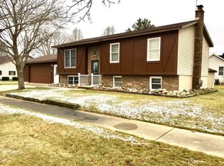 372 N Lawn St, Alpena, MI 49707