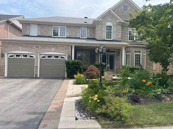 2084 Bingley Cres #W/o, Oakville, ON L6M 0E2