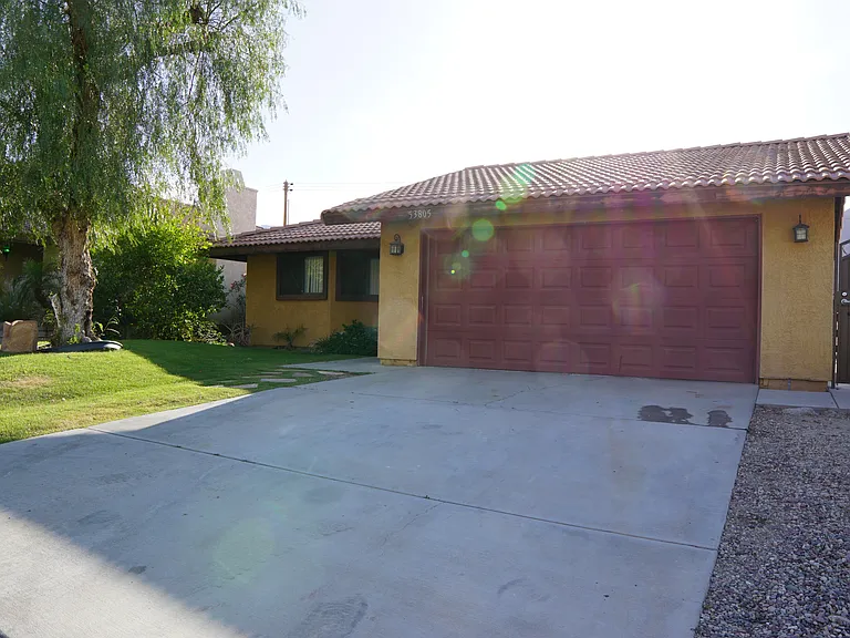 53805 Avenida Martinez — Photo 2