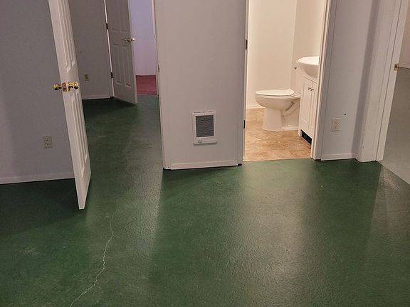 2nd image of 6711 Hollister Cir #6717