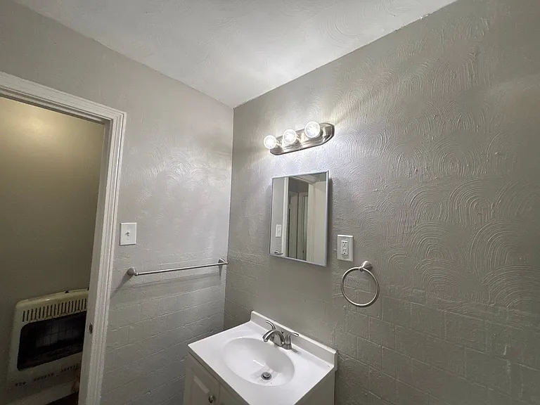 4496 Range Line Rd — Photo 20