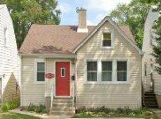 9621 S Troy Ave, Evergreen Park, IL