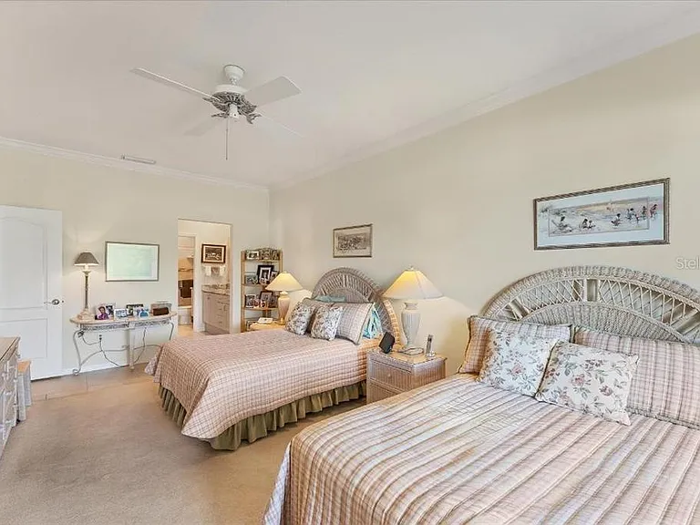3881 Chatsworth Greene Ct #20 — Photo 21