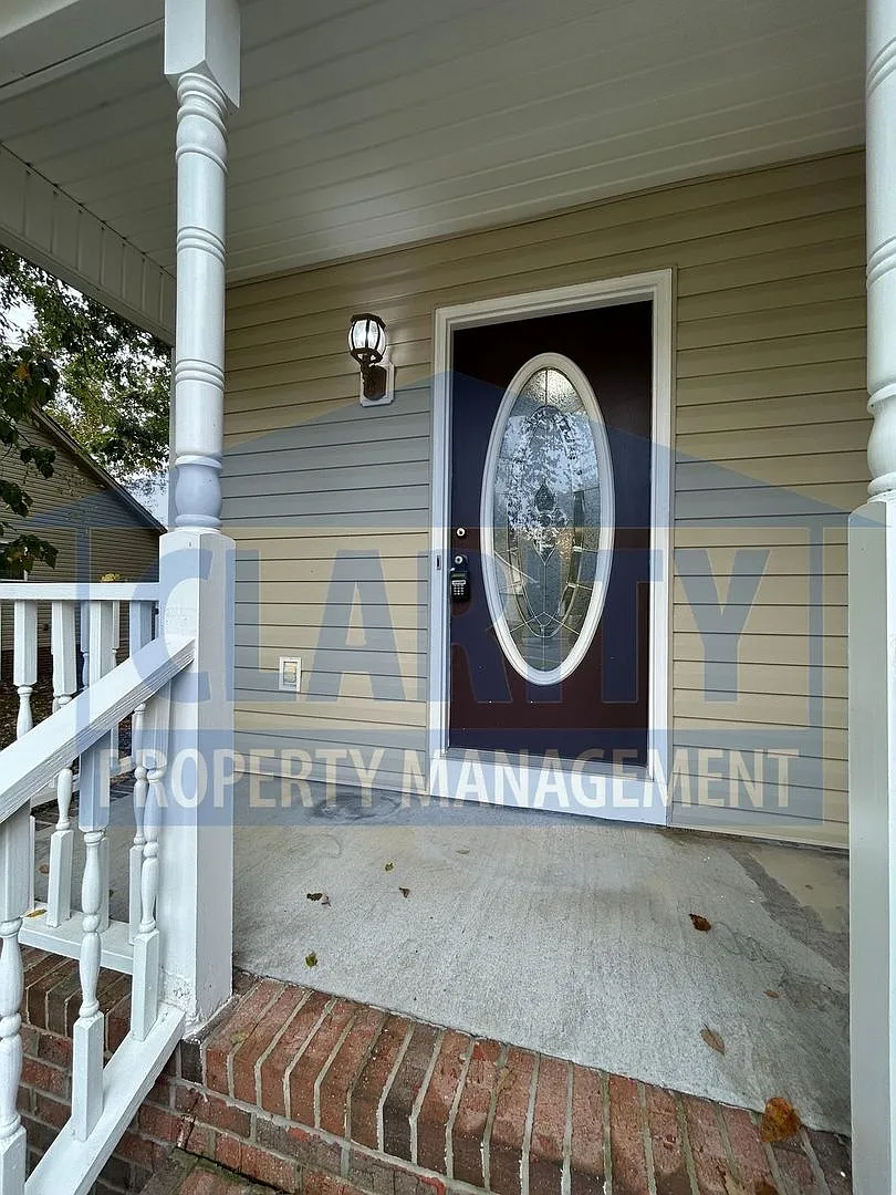 Beautiful three-bedroom home! — Photo 3