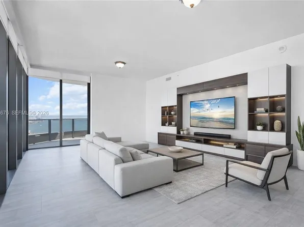 1000 Brickell Plz #Penthouse 5408, Miami, FL 33131