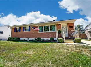 1302 Lindsey Ave, Miamisburg, OH 45342