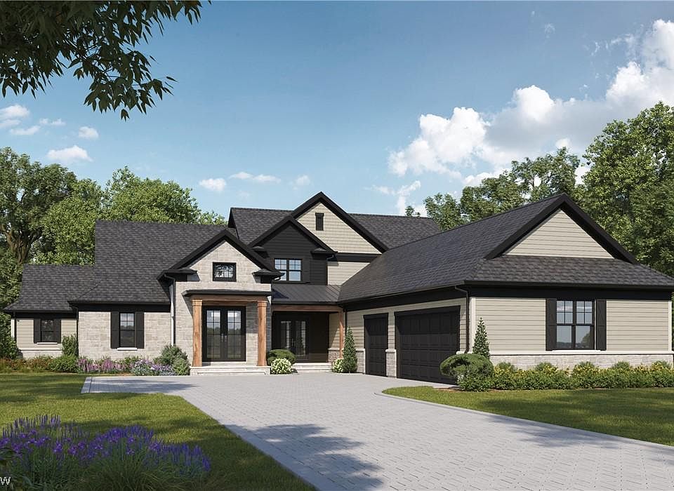1st image of 430 Club Dr W