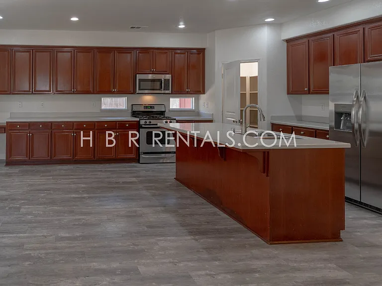 1825 Saint Moritz Ct — Photo 11