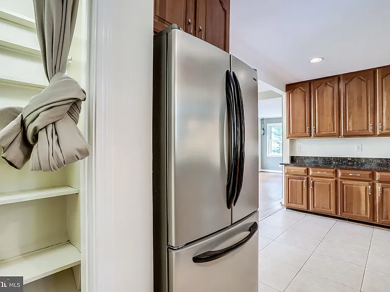 5225 Old Dominion Dr — Photo 14