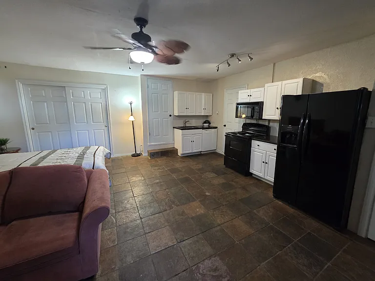 2826 Panepoo St #B — Photo 23