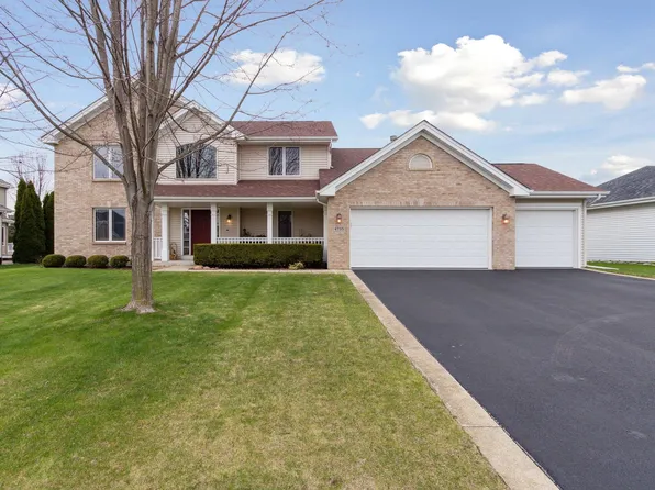 4735 Cabot Ln, Cherry Valley, IL 61016