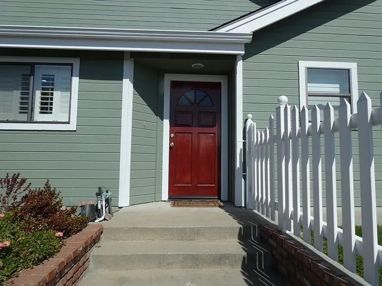 1149 Pacific Pointe Way — Photo 3