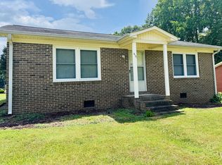 417 W Buckoak St, Stanley, NC 28164