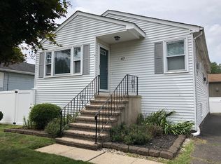 47 Atwood St, Plainville, CT 06062