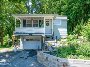 693 Delaware Ave, Albany, NY 12209