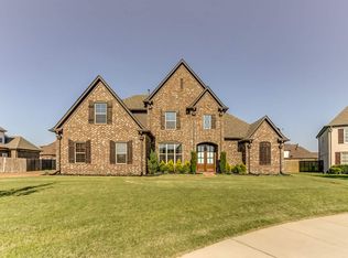 1284 Purple Mountain Cv, Collierville, TN 38017