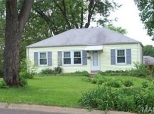 3549 Westridge Ln, Saint Ann, MO 63074