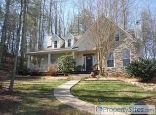 1045 Ashley Ct, Morristown, TN 37814