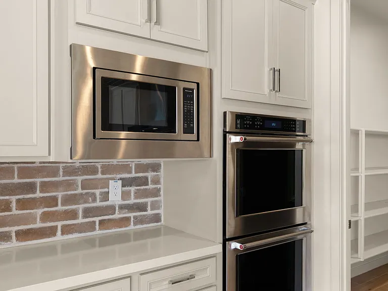 2083 S Emerson St — Photo 32
