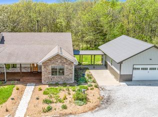 8701 S Ginn Ln, Columbia, MO 65201