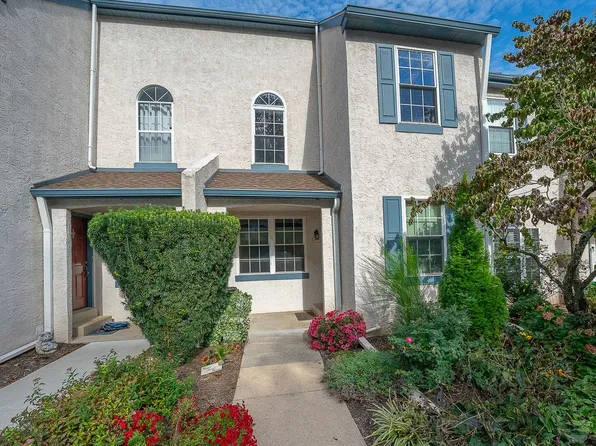 1806 Stoneham Dr, West Chester, PA 19382