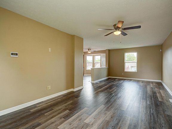 3rd image of 3750 Kersdale Pl