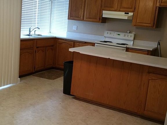 2nd image of 1180 Heron Ct