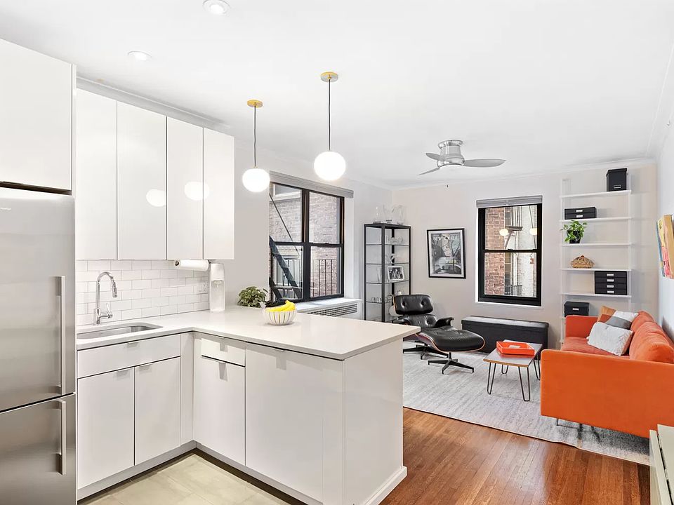 1st image of 290 6th Ave #3H