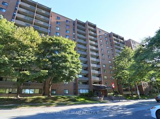 1100 Ambleside Dr #1003, Ottawa, ON K2B 8G6