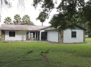 9010 Marston Dr, Dade City, FL 33525