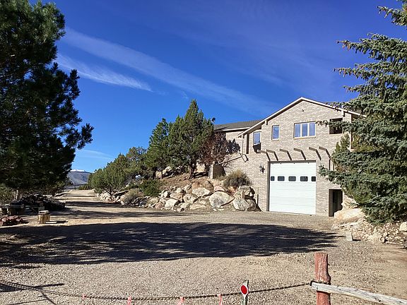 2nd image of 9 Red Cliff Cir #17