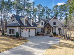 1051 Anchor Bay Cir, Greensboro, GA